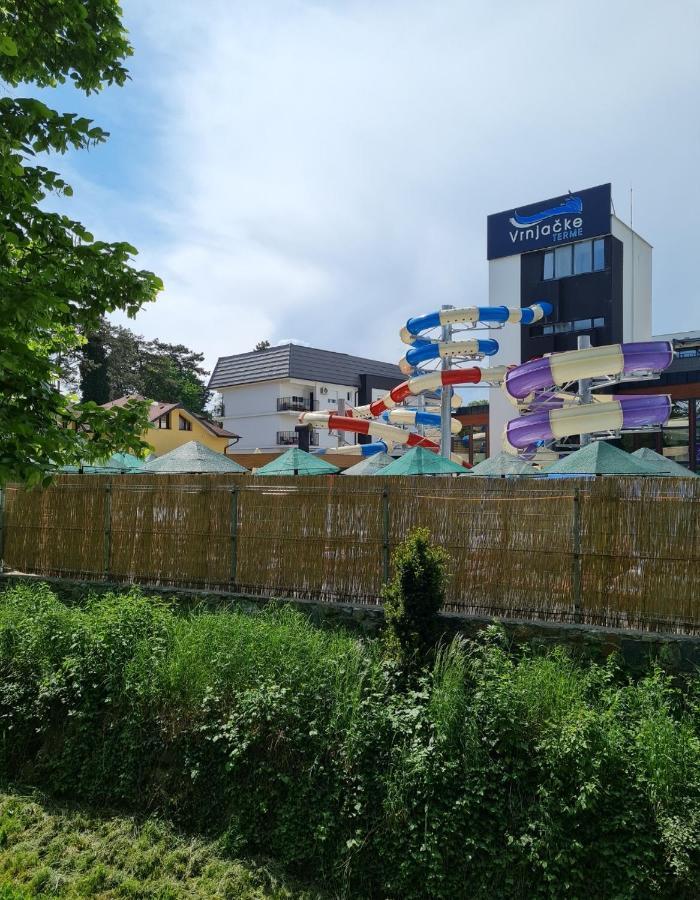 Apartman Tim Lux 2 Vrnjačka Banja エクステリア 写真